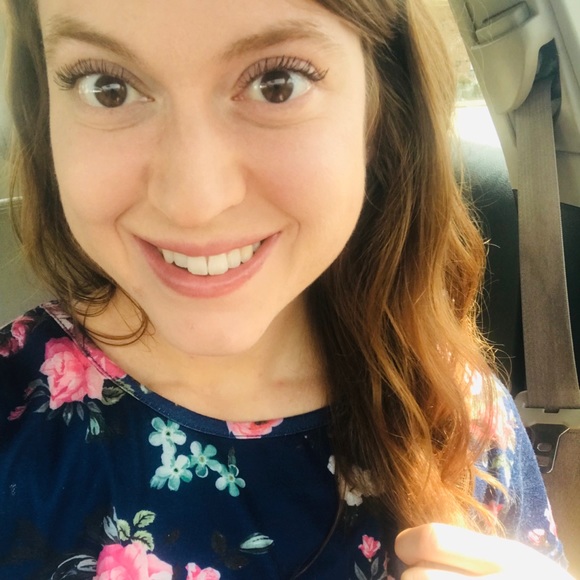 Meet your Posher, Mackenzie - Picture 1 of 1